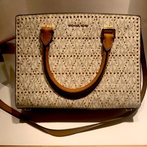 Michael Kors like new w/tags Selma Vanilla satchel
